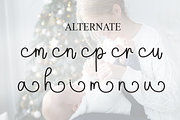Mama | Script Font, a Handwritten Font by Scratchones (Thumbnail 8 of 9)