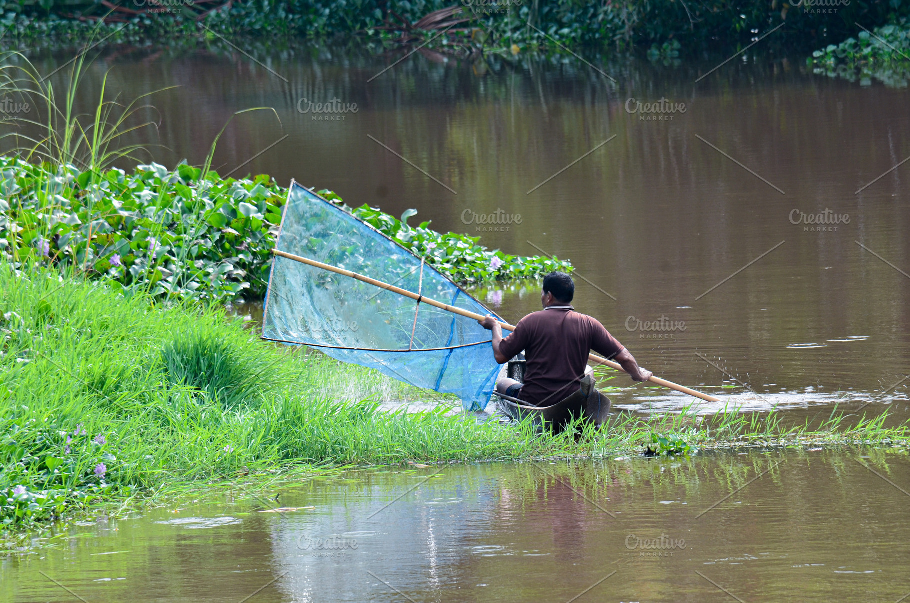 Traditional Fishermen Catching Fish, a Photo by bastera