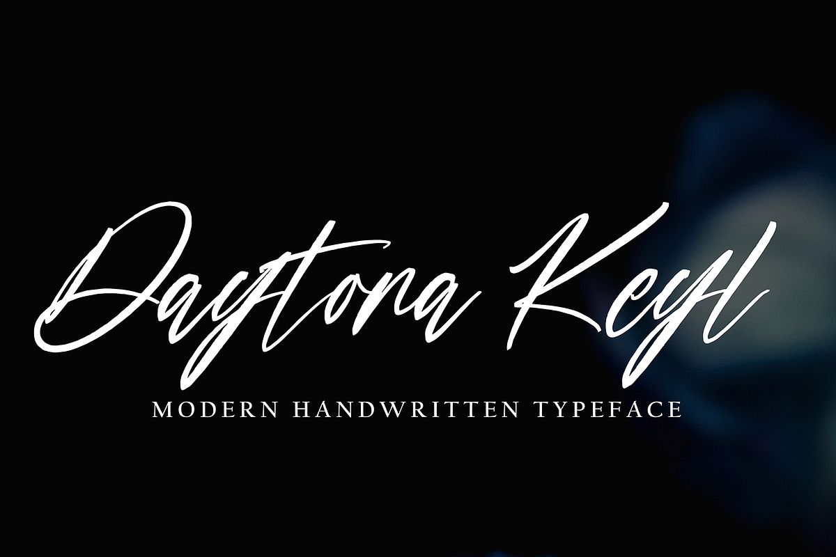 Shalenttina, a Handwritten Font by pineungtype (Photo 4 of 7)