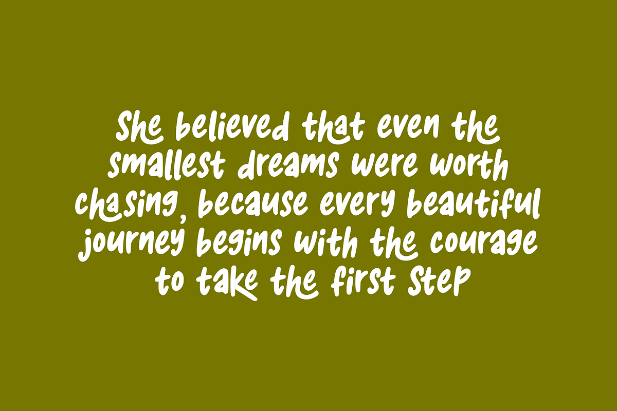 Kademir - Display Font, a Handwritten Font by Majelis Art (Photo 4 of 5)