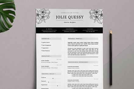 Feminine Resume Template / Jolié