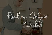 Astography signature font, a Handwritten Font by SSI.Scraps (Thumbnail 5 of 13)