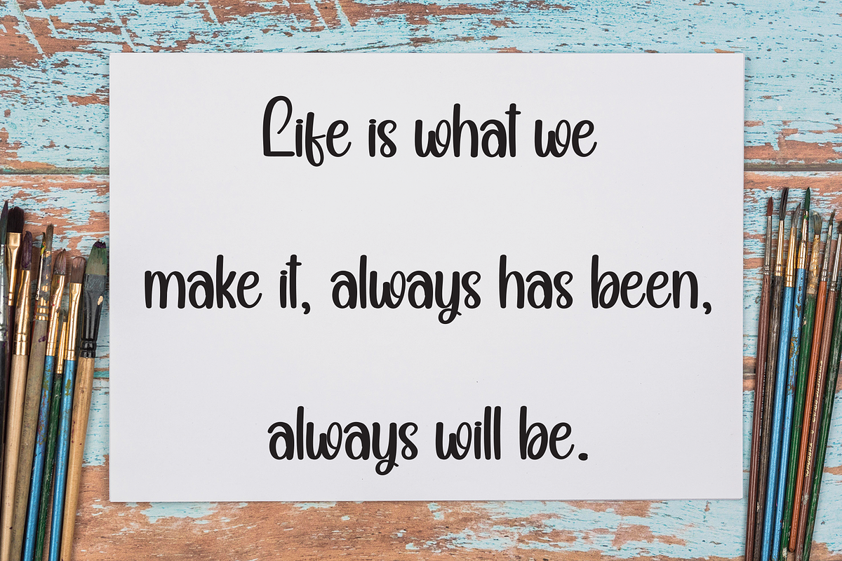 Simple Vintage | Script Font, a Script Font by Scratchones (Photo 4 of 8)