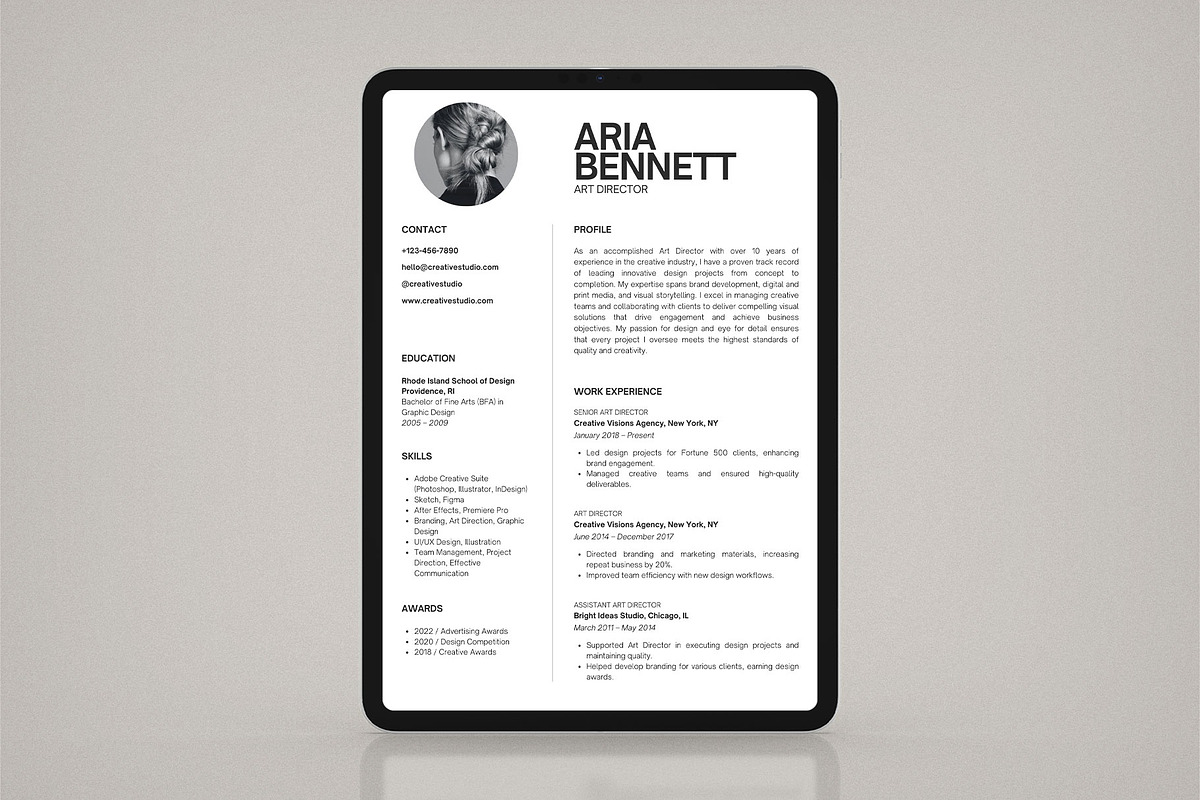 Minimalist Business Resume Template, a Resume Template by Moscovita Studio (Photo 6 of 8)