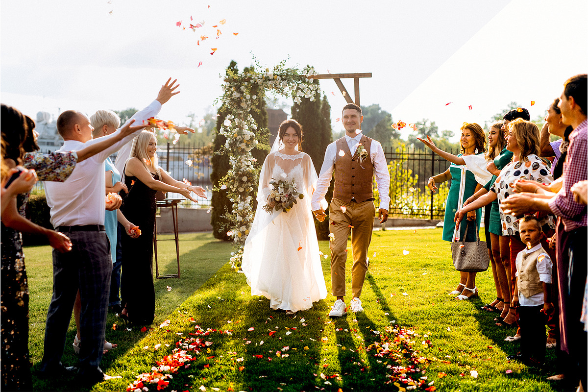 Lightroom Preset - Eternal Love, a Preset Add-On by Morand Union (Photo 8 of 8)