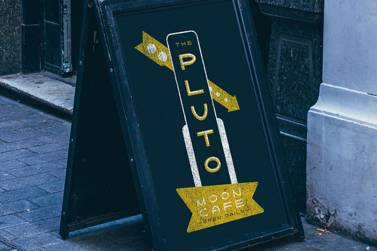 Lightyear Typeface preview 2
