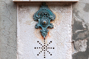 Traditional doorbell in Venice, an Architecture Photo by BOOCYS