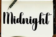 Birthday December, a Handwritten Font by InermediaSTUDIO (Thumbnail 5 of 8)