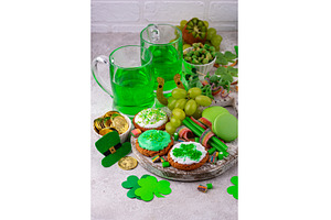 St. Patricks Day party food, green, a Food & Drink Photo by Yulia Furman