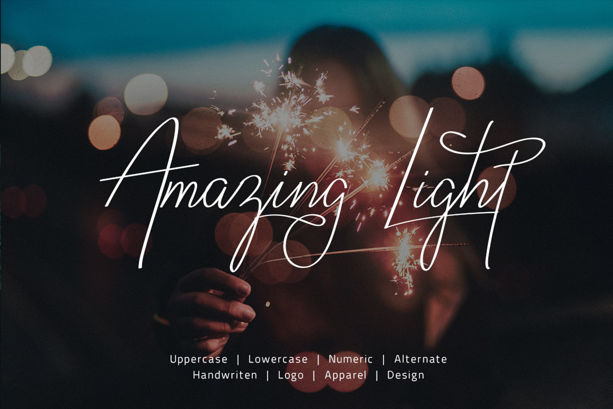 Yuniarsih // Luxury Signature Font preview 2