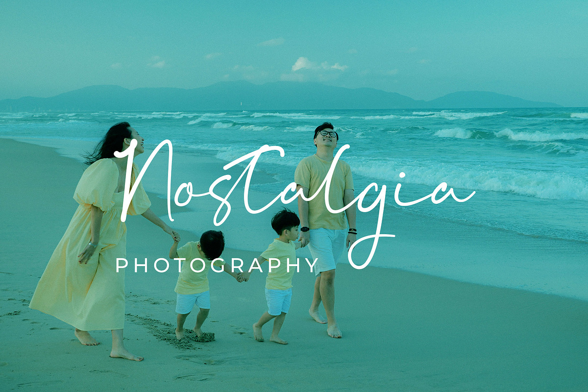 Bargoli Elegant Script Font, a Script Font by Bilahstudio (Photo 8 of 11)