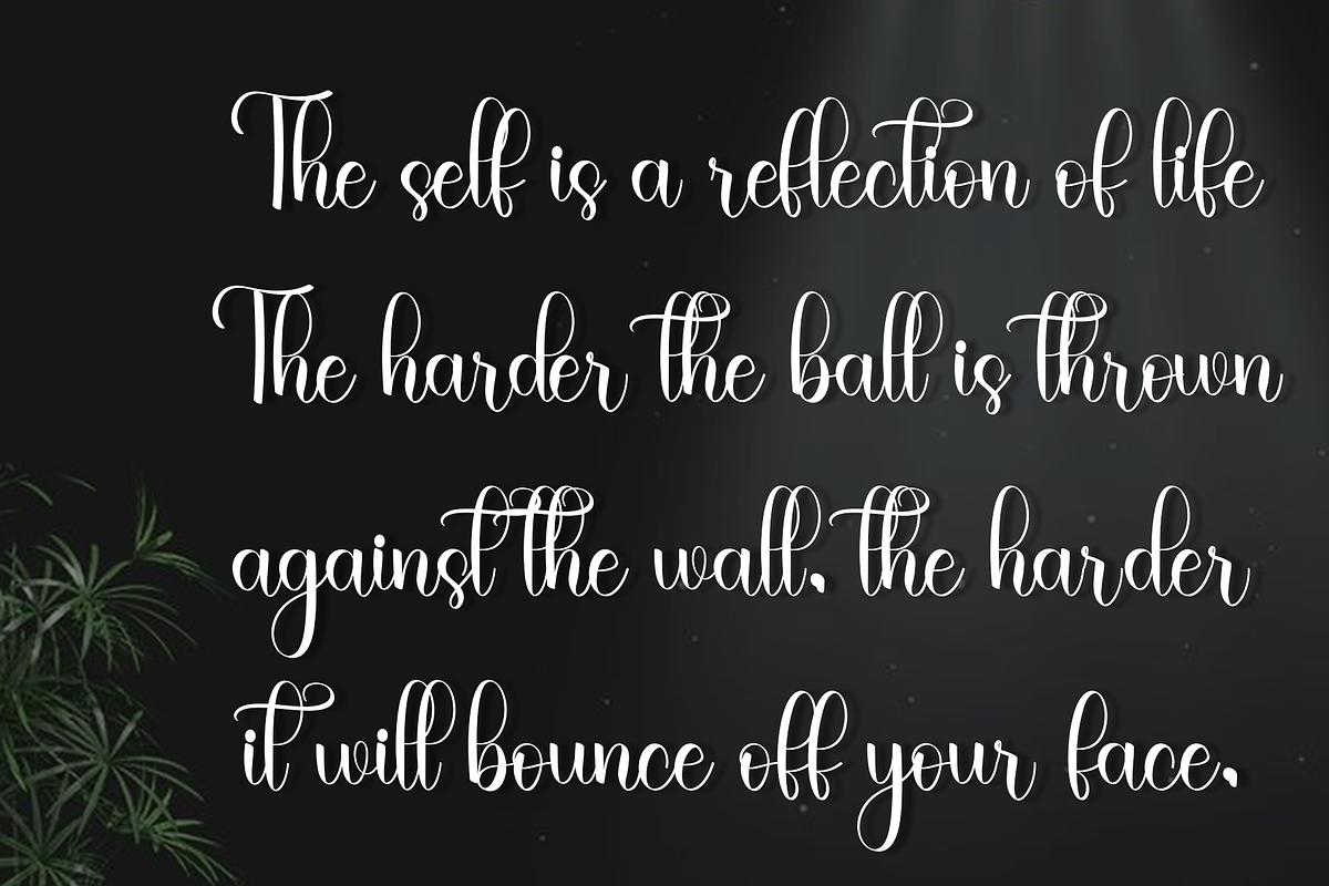 Winter, a Handwritten Font by InermediaSTUDIO (Photo 5 of 8)