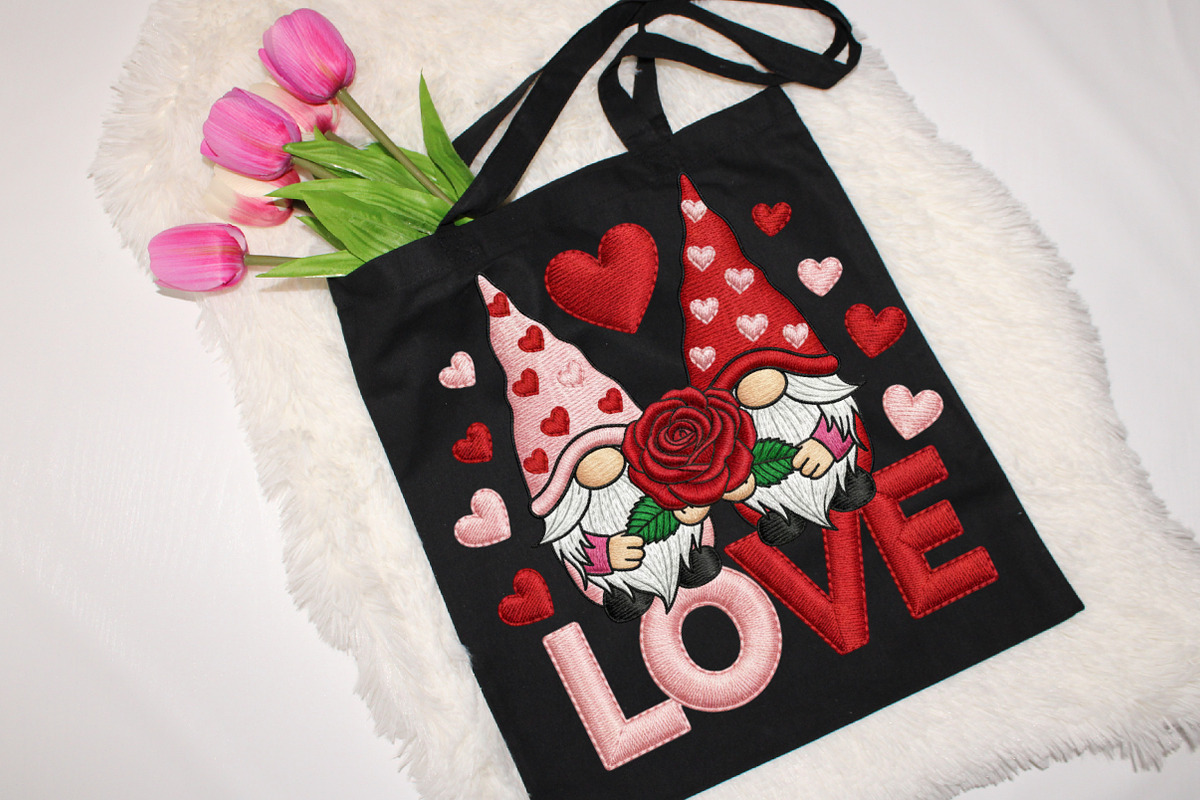 Gnome Valentine Love Clipart, an Illustration by Designking (Photo 2 of 4)