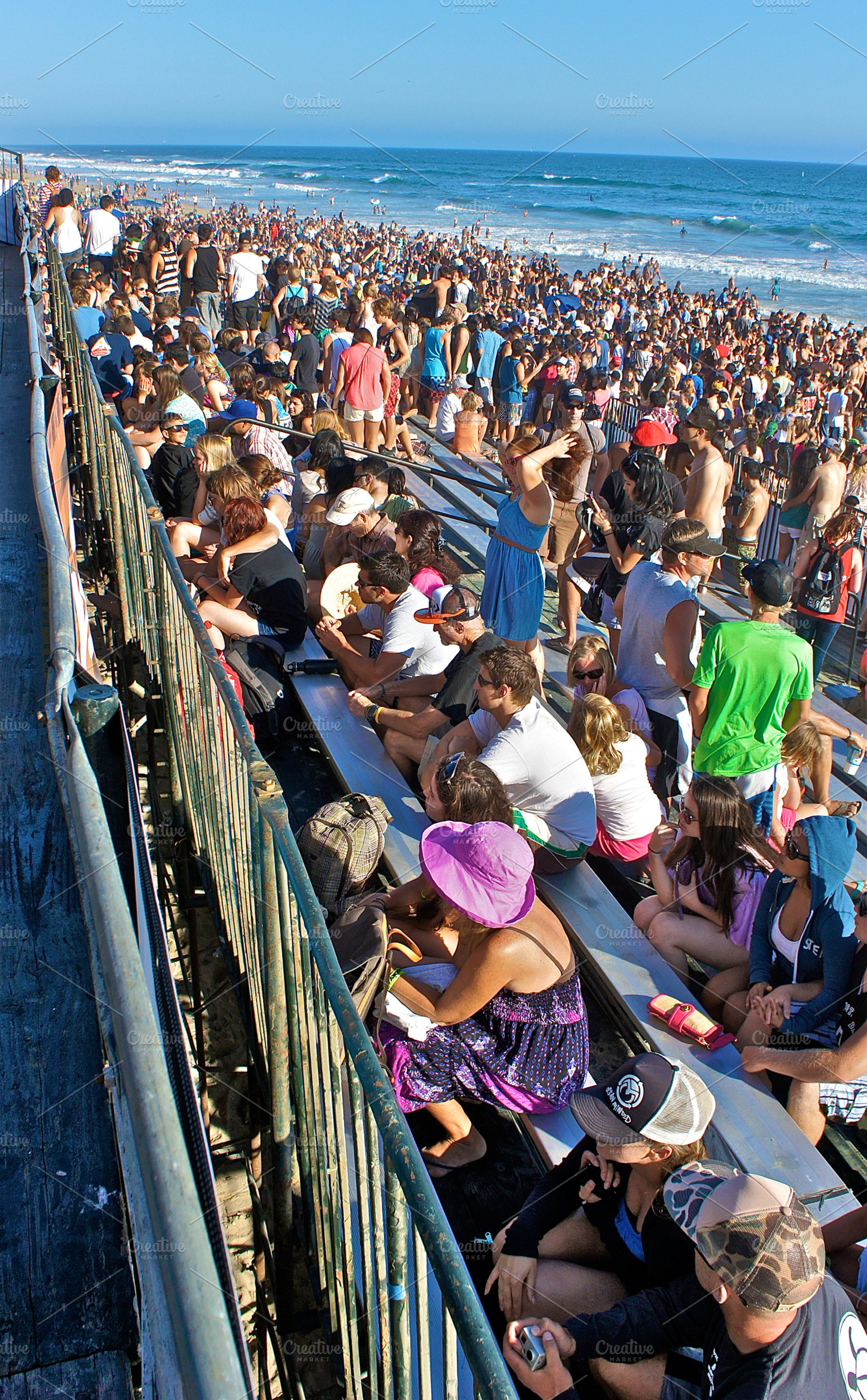 Huntington Spectators