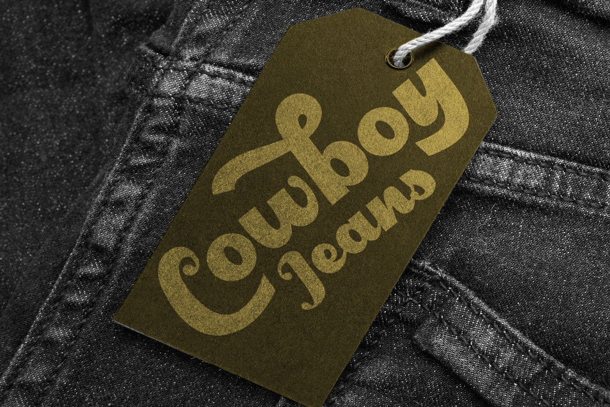 Royal Vintage - Bold Retro Font, a Script Font by PutraCetol Studio (Photo 11 of 12)