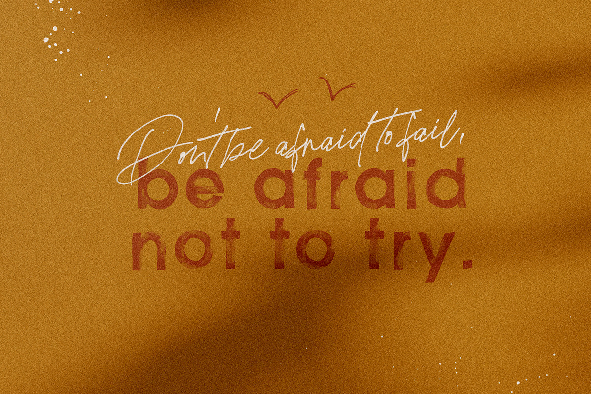 Surfers Paradise SVG Font Duo preview 5