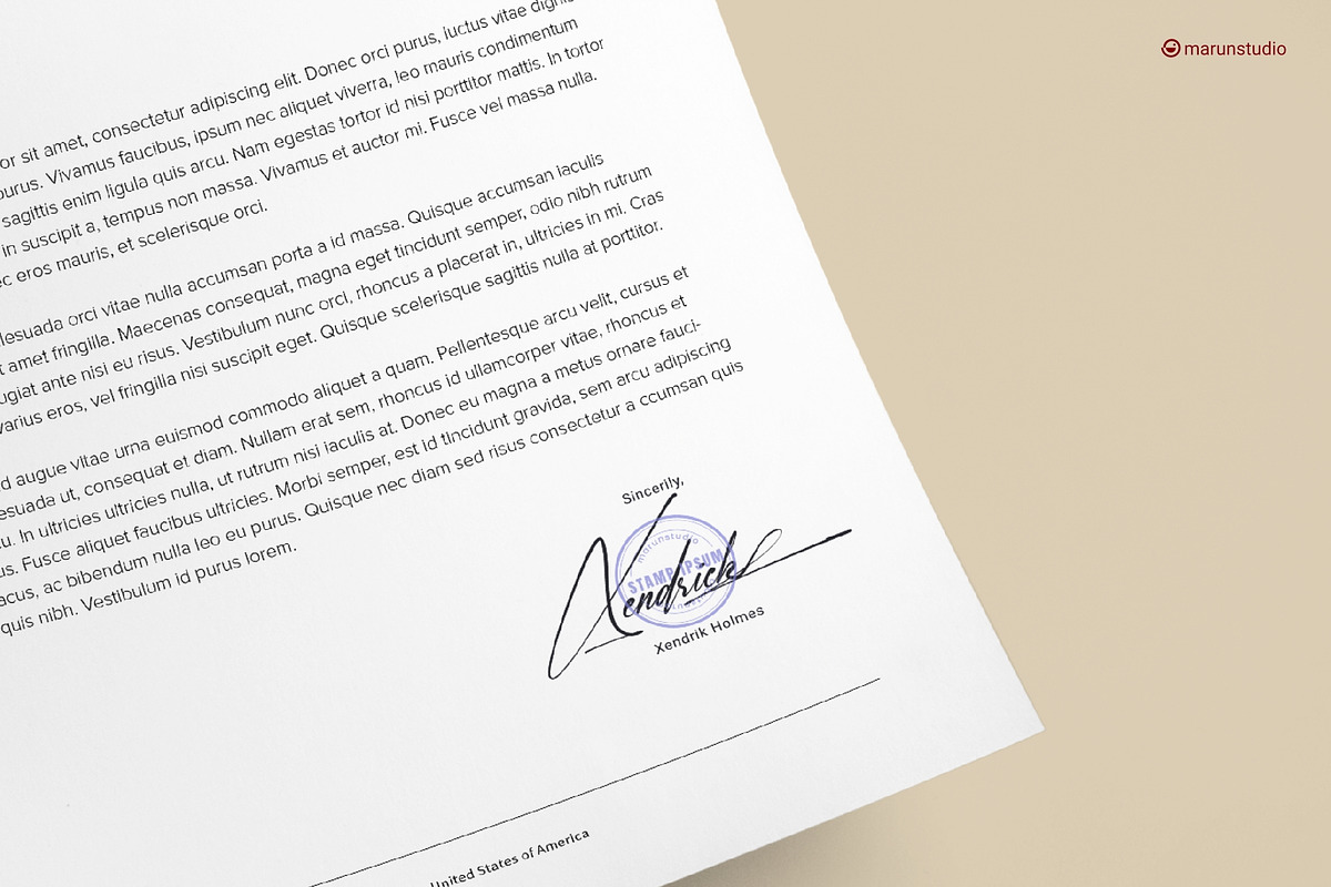 Saginatha - Signature font, a Handwritten Font by Dewan Type (Photo 5 of 14)