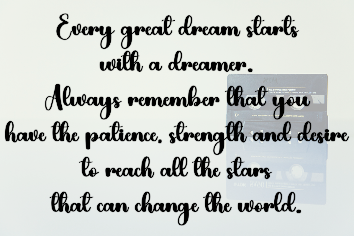 Limited, a Handwritten Font by InermediaSTUDIO (Photo 3 of 7)