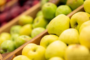 Showcase with various types of apples at supermarket, a Photo by Prostock-Studio (Thumbnail 1 of 2)