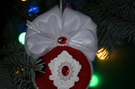 Christmas decoration balls
