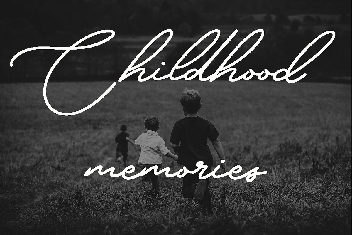 Olds Murray Signature Script Font, a Script Font by Maulana Creative (Photo 2 of 10)