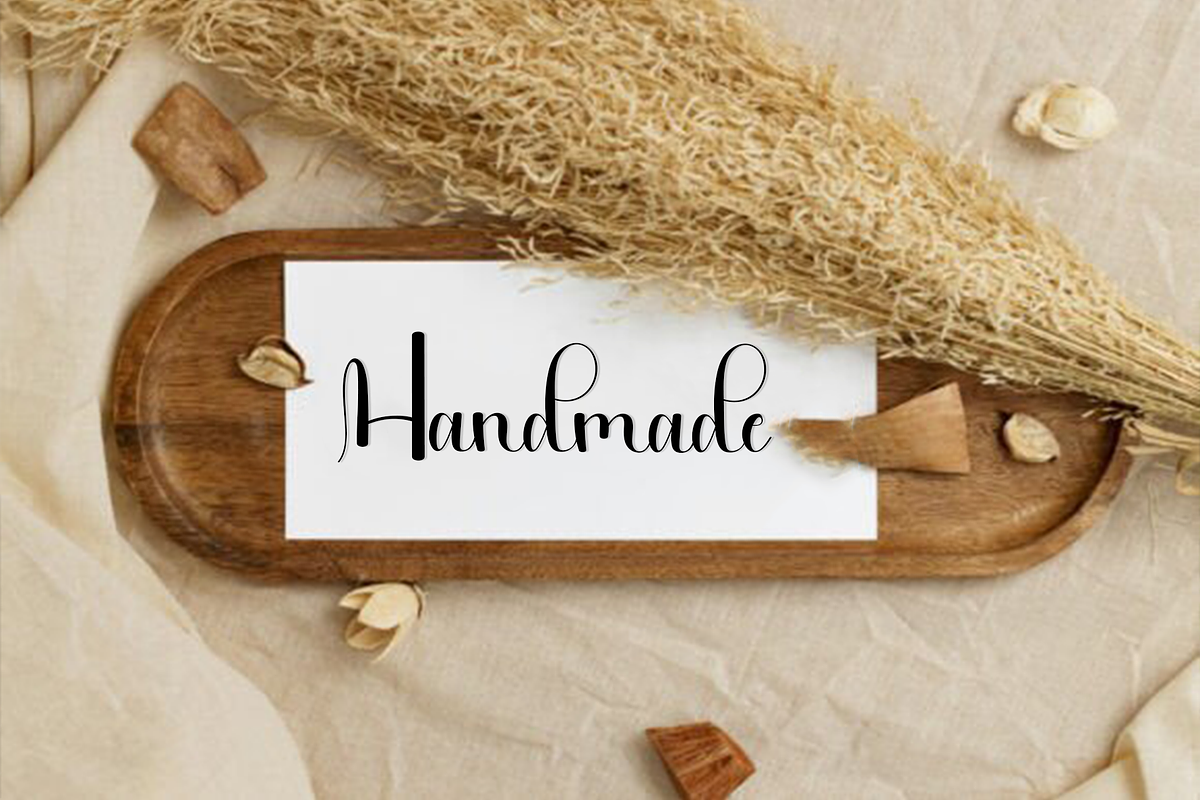 Assembling, a Handwritten Font by InermediaSTUDIO (Photo 3 of 8)