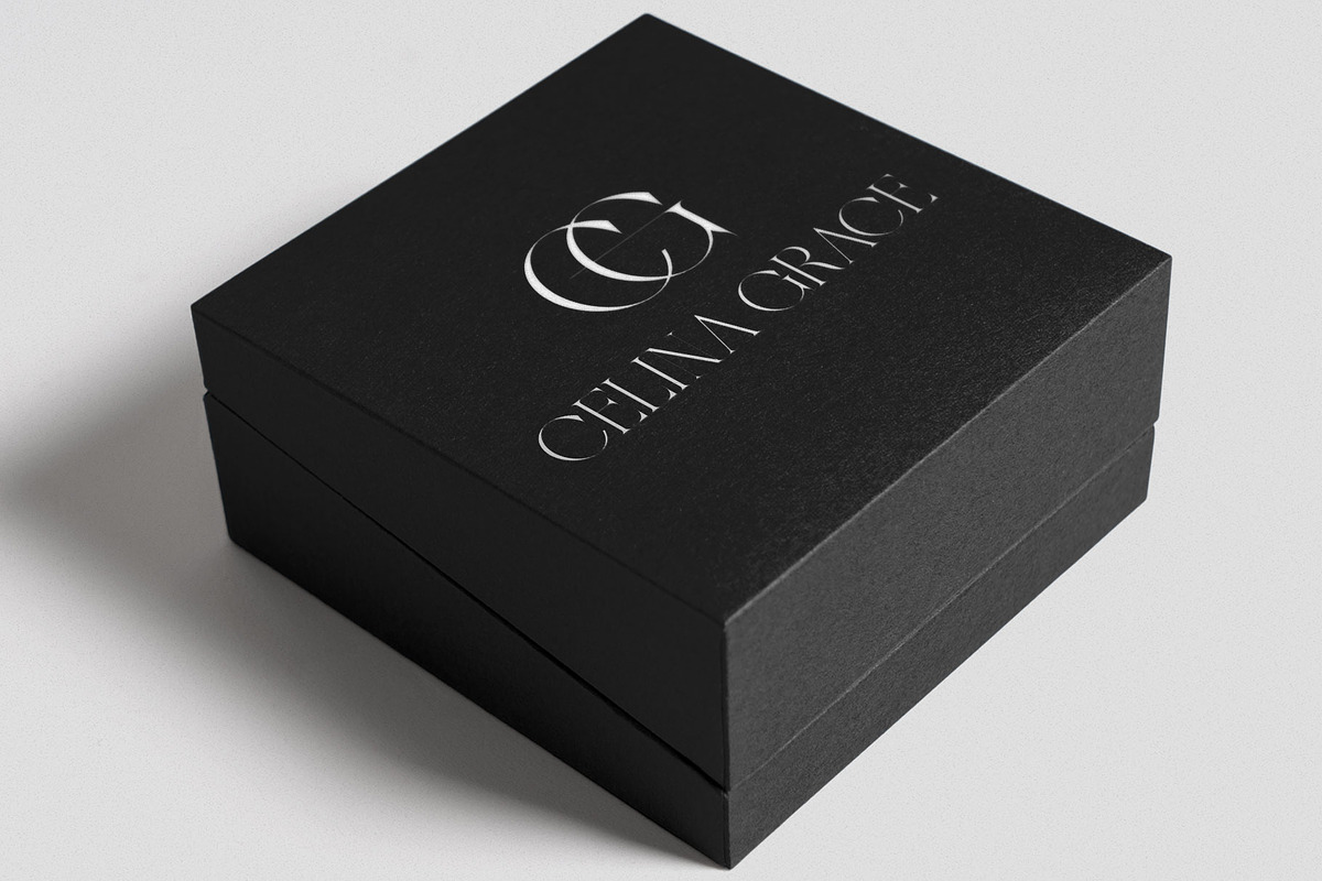 Olleca Elegant Classy Serif Font, a Serif Font by RantautypeStudio (Photo 17 of 19)