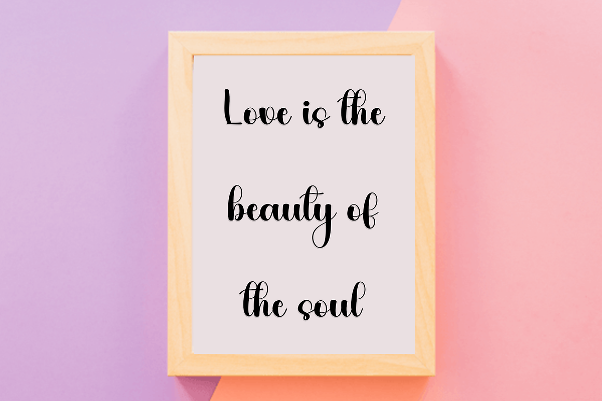 Cheerfull Blossom, a Handwritten Font by InermediaSTUDIO (Photo 5 of 7)