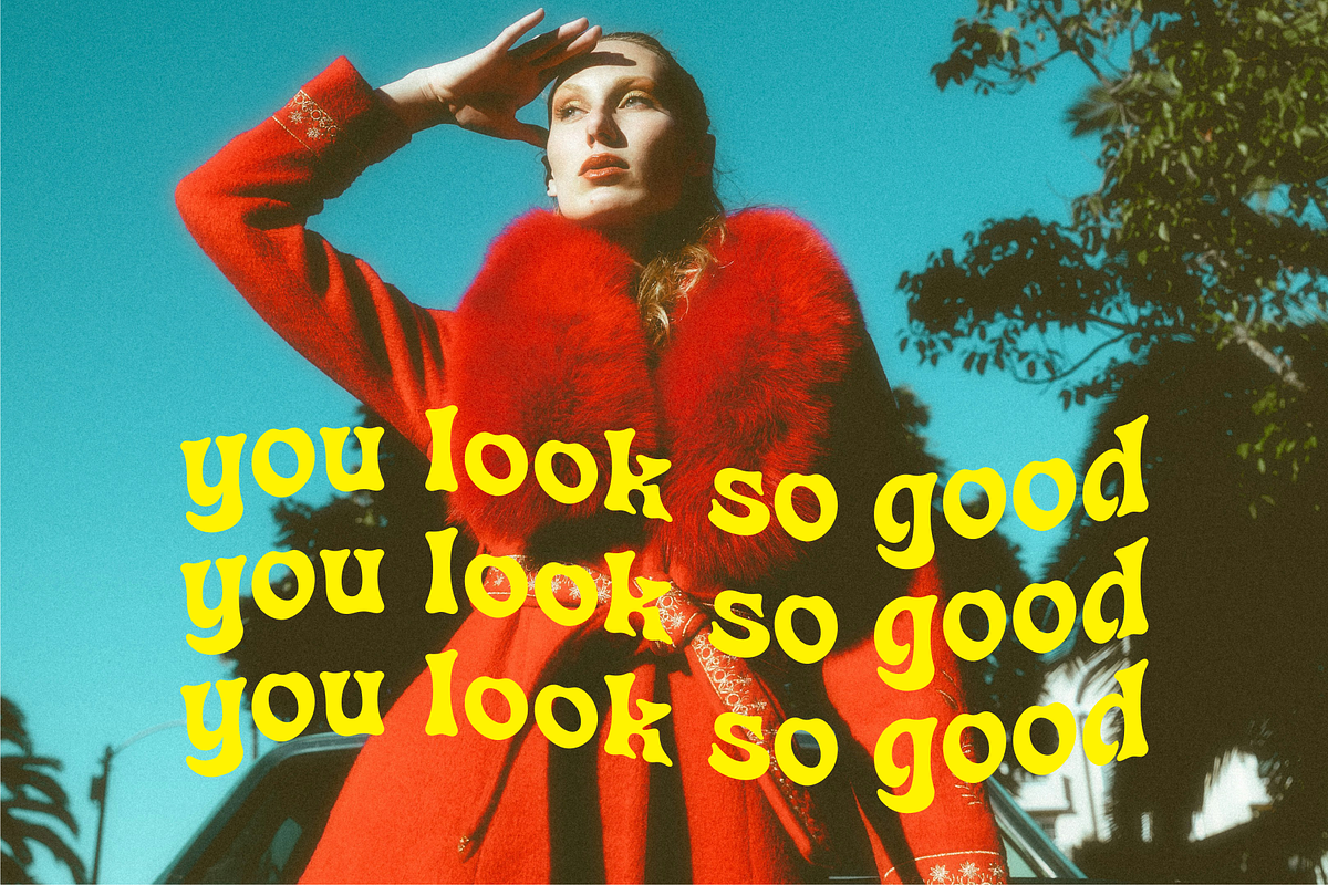 Enjoy Wave - A Groovy Font, a Sans Serif Font by RedyStudio (Photo 4 of 10)