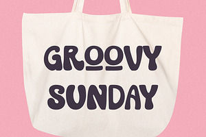 Sunday Milk - Groovy Font