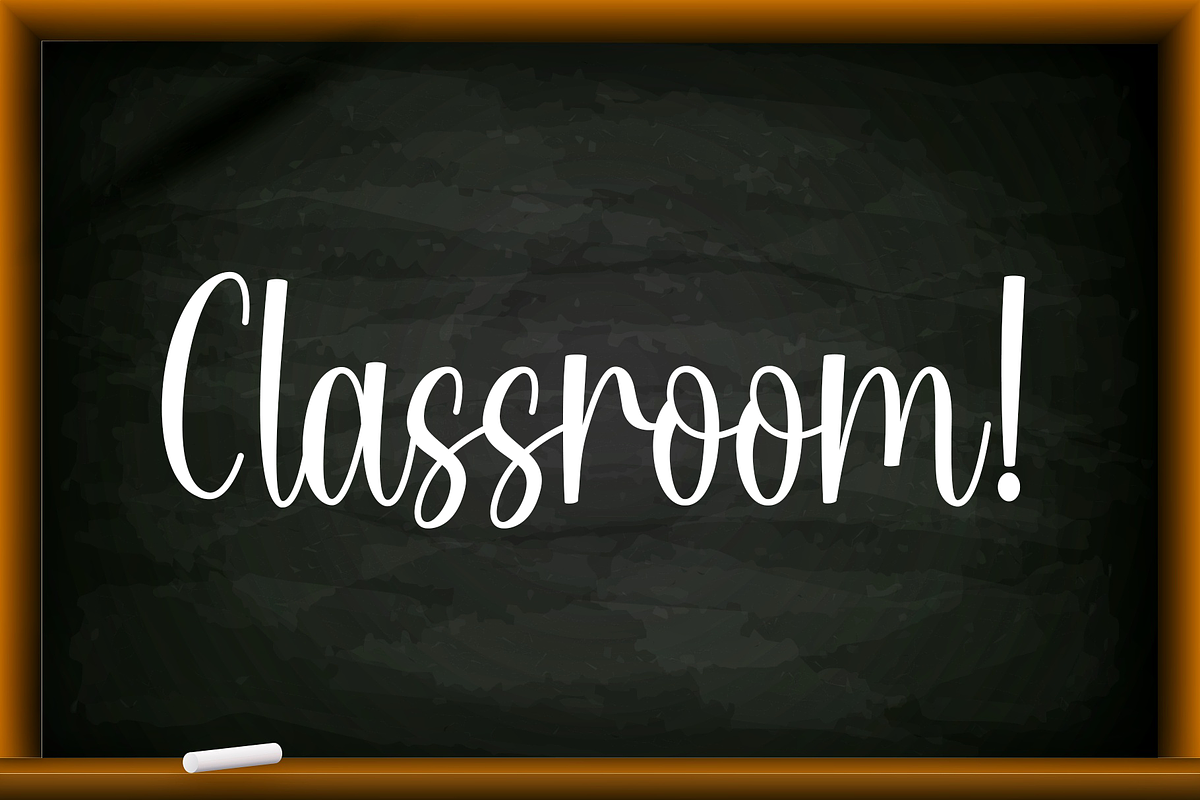 Back To School, a Handwritten Font by Artkenza (Photo 2 of 7)