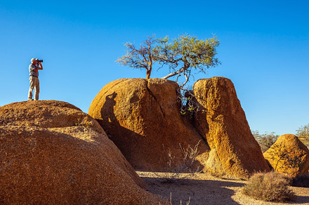 Photographer  takes the magical landscape, a Nature Photo by kavram