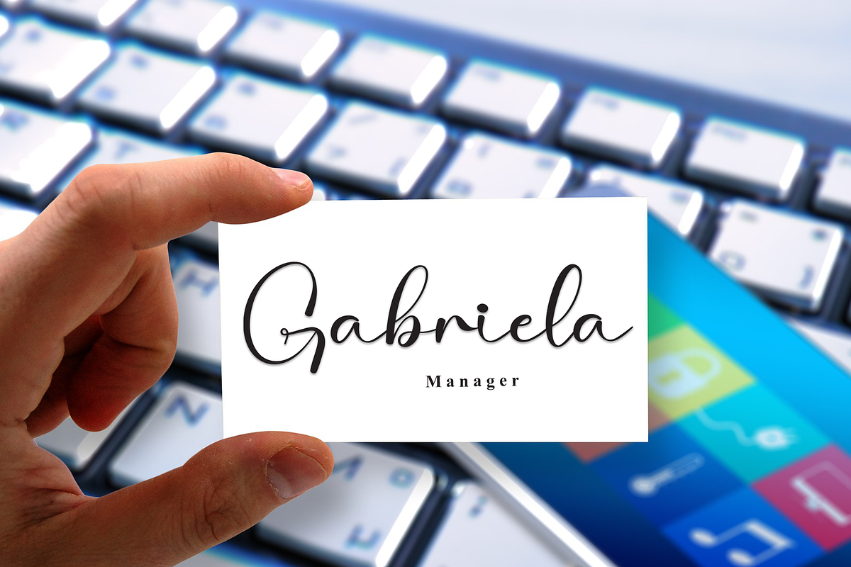 Belinda | Script Font, a Handwritten Font by Scratchones (Photo 4 of 8)