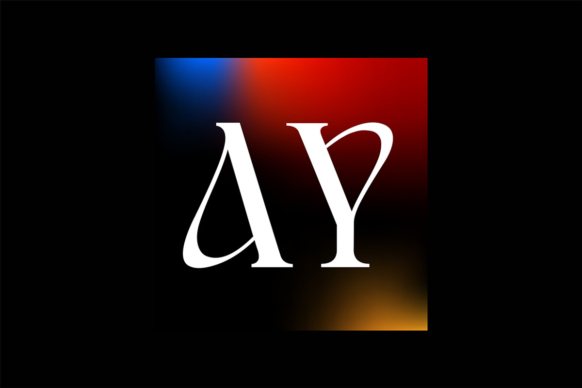 Rimogles Modern Serif Font, a Serif Font by UICreative (Photo 4 of 12)