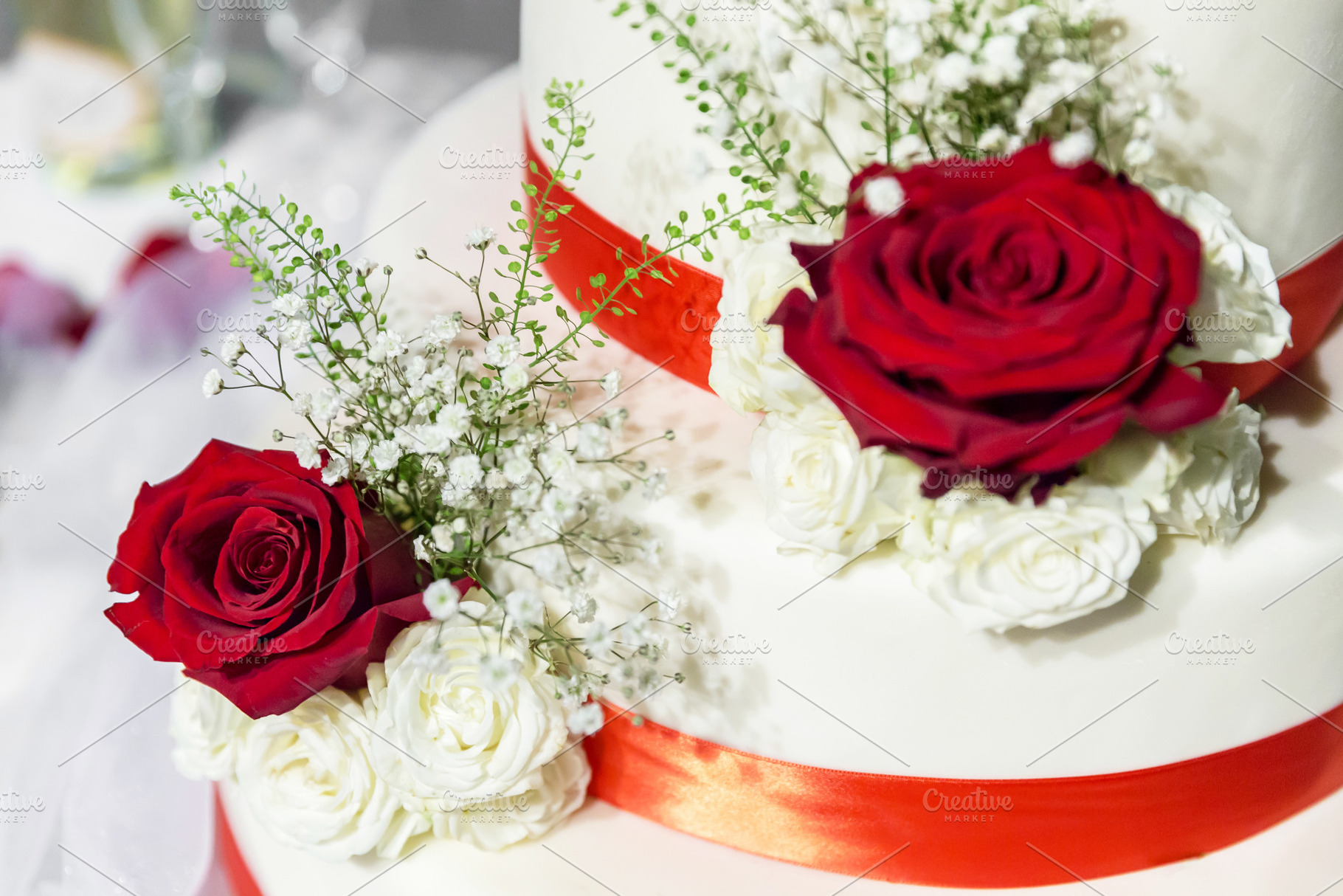 Wedding cake, a Food & Drink Photo by KYNA STUDIO