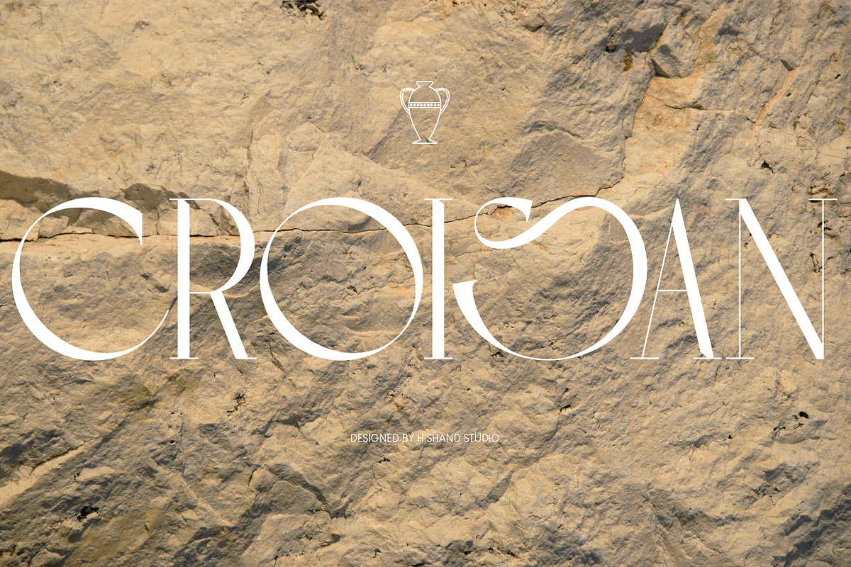 CROISAN Elegant Font, a Serif Font by Hishand Studio (Photo 1 of 10)