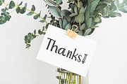 Flowers, a Handwritten Font by InermediaSTUDIO (Thumbnail 7 of 8)