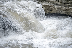View of the lower falls at Aysgarth, a Photo by Iftikhar Alam