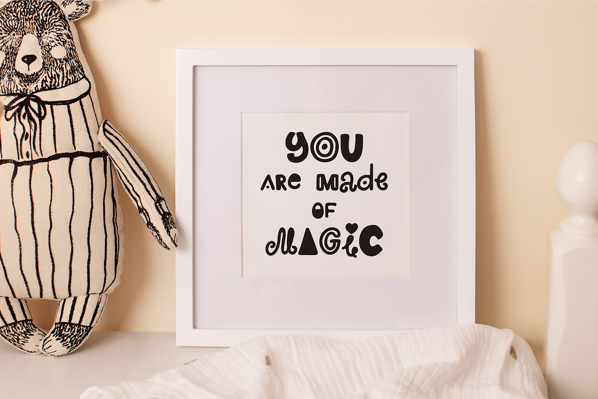 Darling Playful Font, a Font by Anna Zakharchenko (Photo 5 of 18)