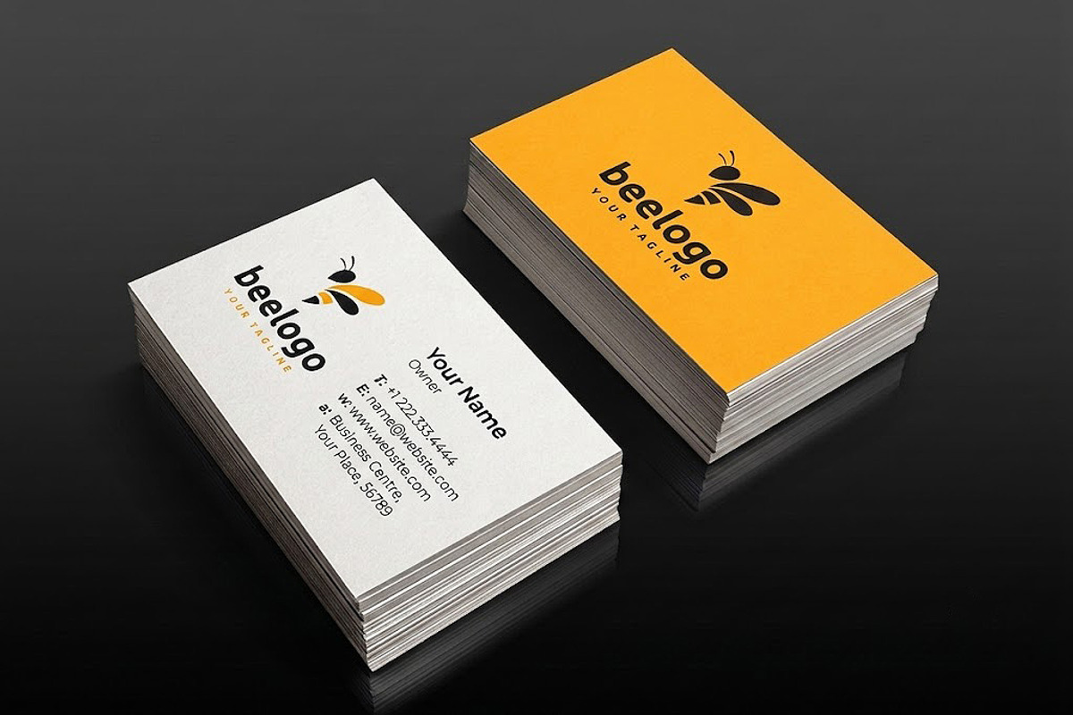 Bee Vector Logo Illustration, a Branding & Logo Template by yopie (Photo 4 of 6)