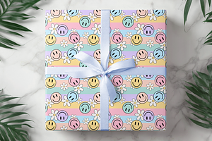 Happy Face & Daisy Seamless Pattern