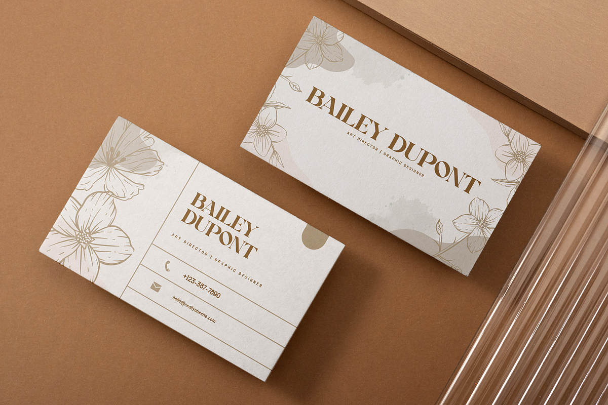 Florence - Classy Serif Font, a Serif Font by overlaytemplates (Photo 3 of 5)