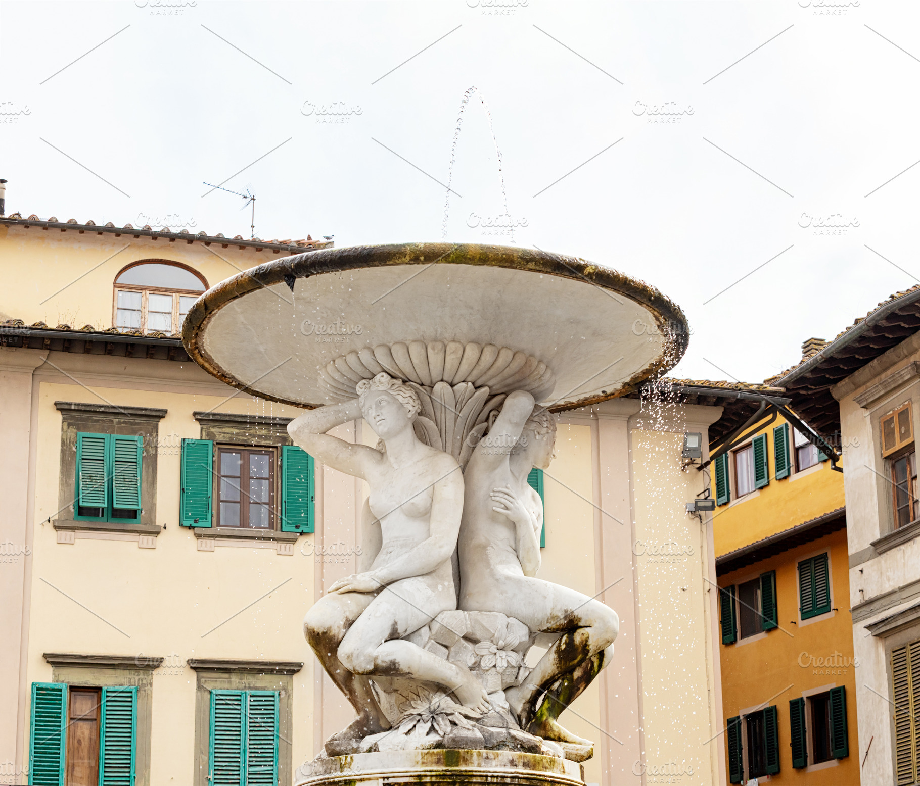 Fontana delle Naiadi spraying water in Piazza della Repubblica, Florence, a Photo by Antonio Gravante Market