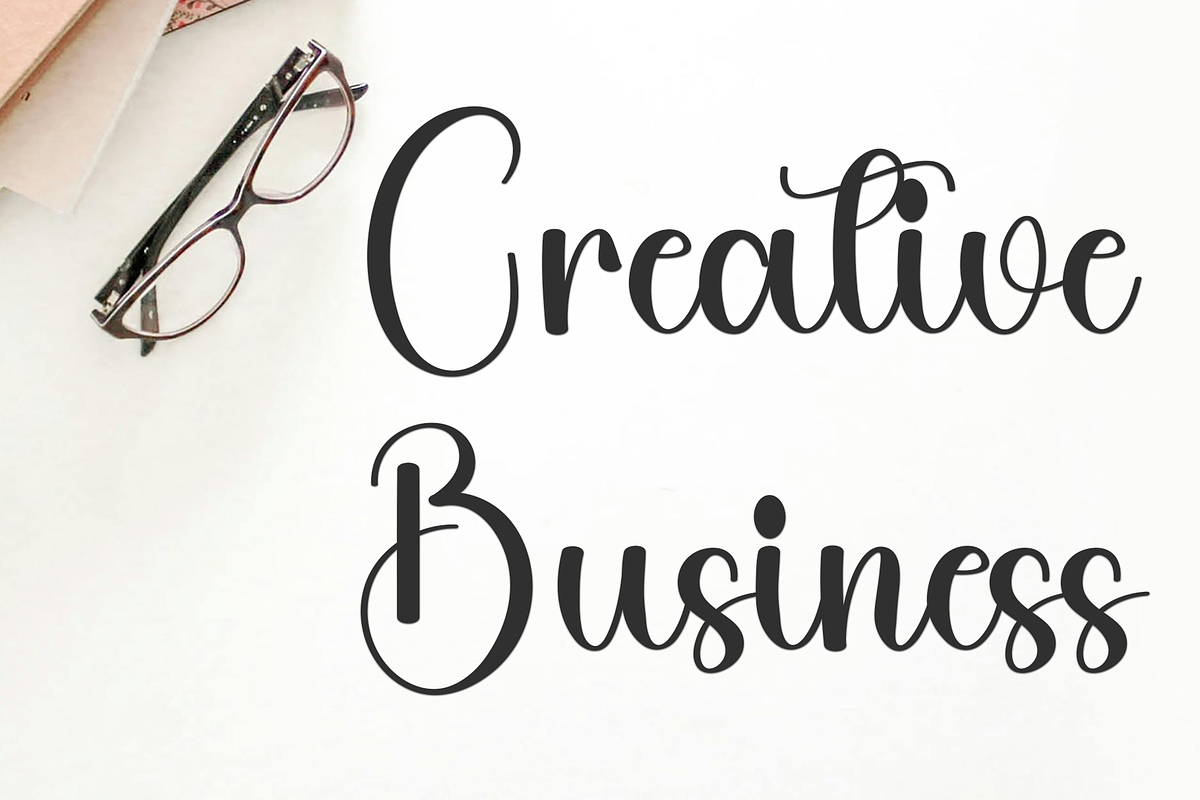 Black Magnolia, a Handwritten Font by InermediaSTUDIO (Photo 6 of 8)