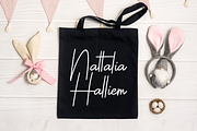 Sallyna Cattalya, a Script Font by Essentials Studio (Thumbnail 6 of 8)