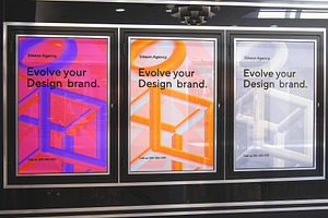 Posters Mockup Mall Center