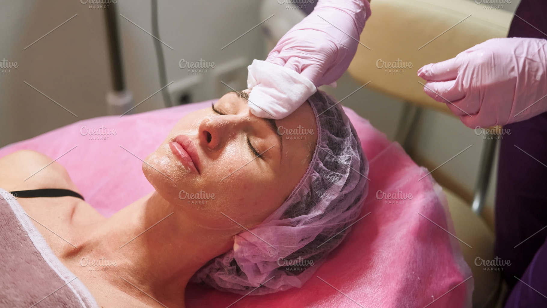 Skin cleansing detox procedure female mask face, a Person Photo by Photo Drive Studio