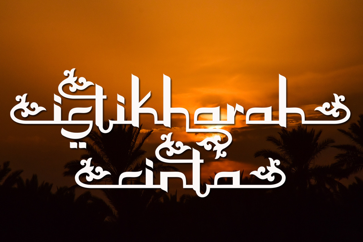 Asbatun - Arabic Style, a Script Font by Akifatype. (Photo 5 of 6)