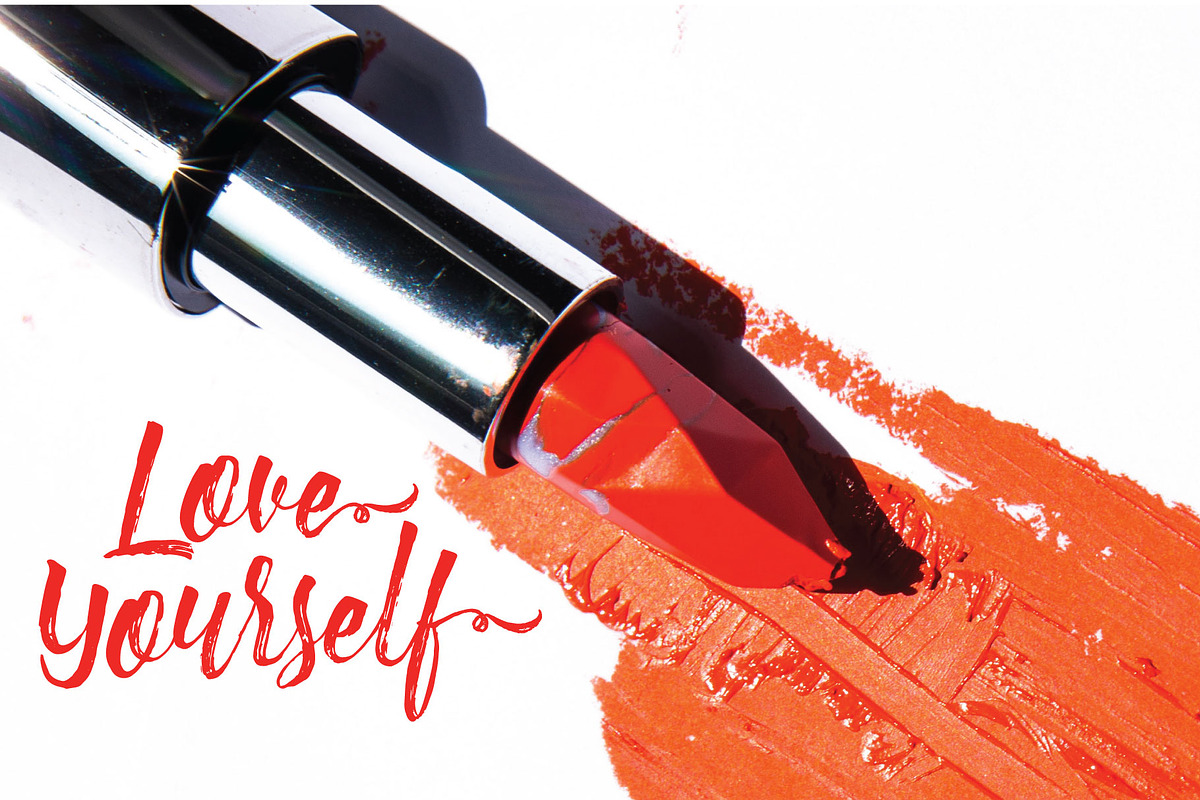 Christmas Beauty + Swashes, a Script Font by Hart Foundry™ (Photo 3 of 7)