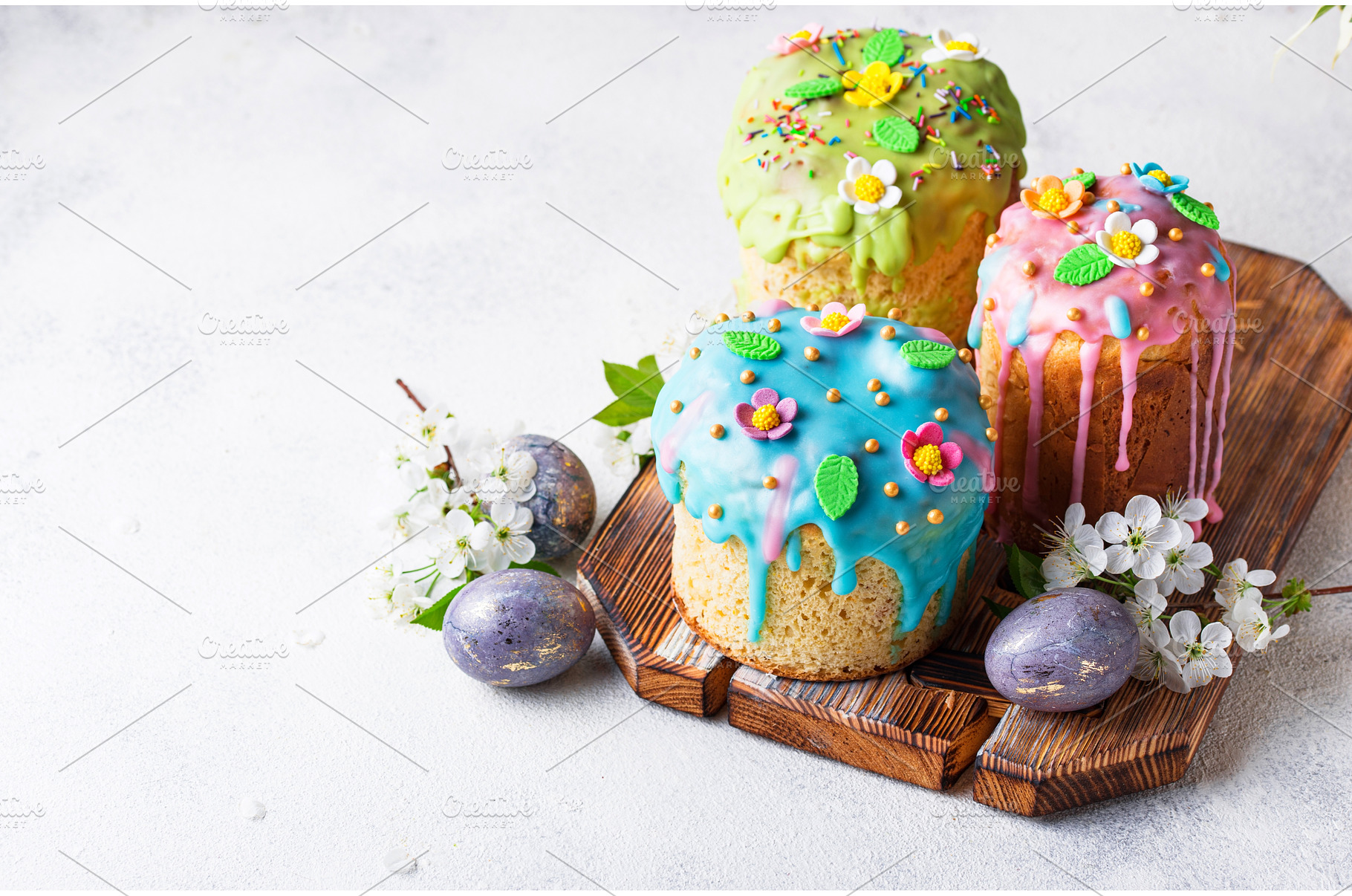 Traditional Easter cake with topping, a Food & Drink Photo by Yulia Furman